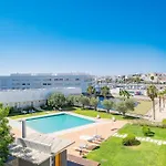 Marina Harbour 18 By Destination Algarve