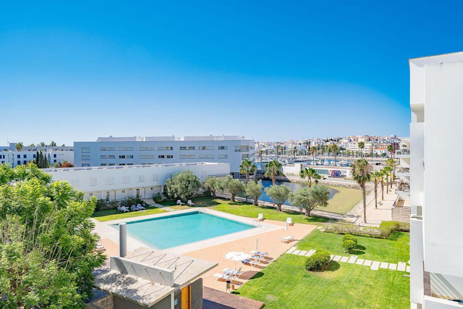 Marina Harbour 18 By Destination Algarve Apartment *